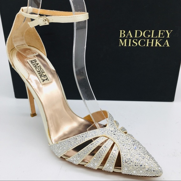 Badgley Mischka Ivory Satin Bridal Heels - Picture 12 of 16